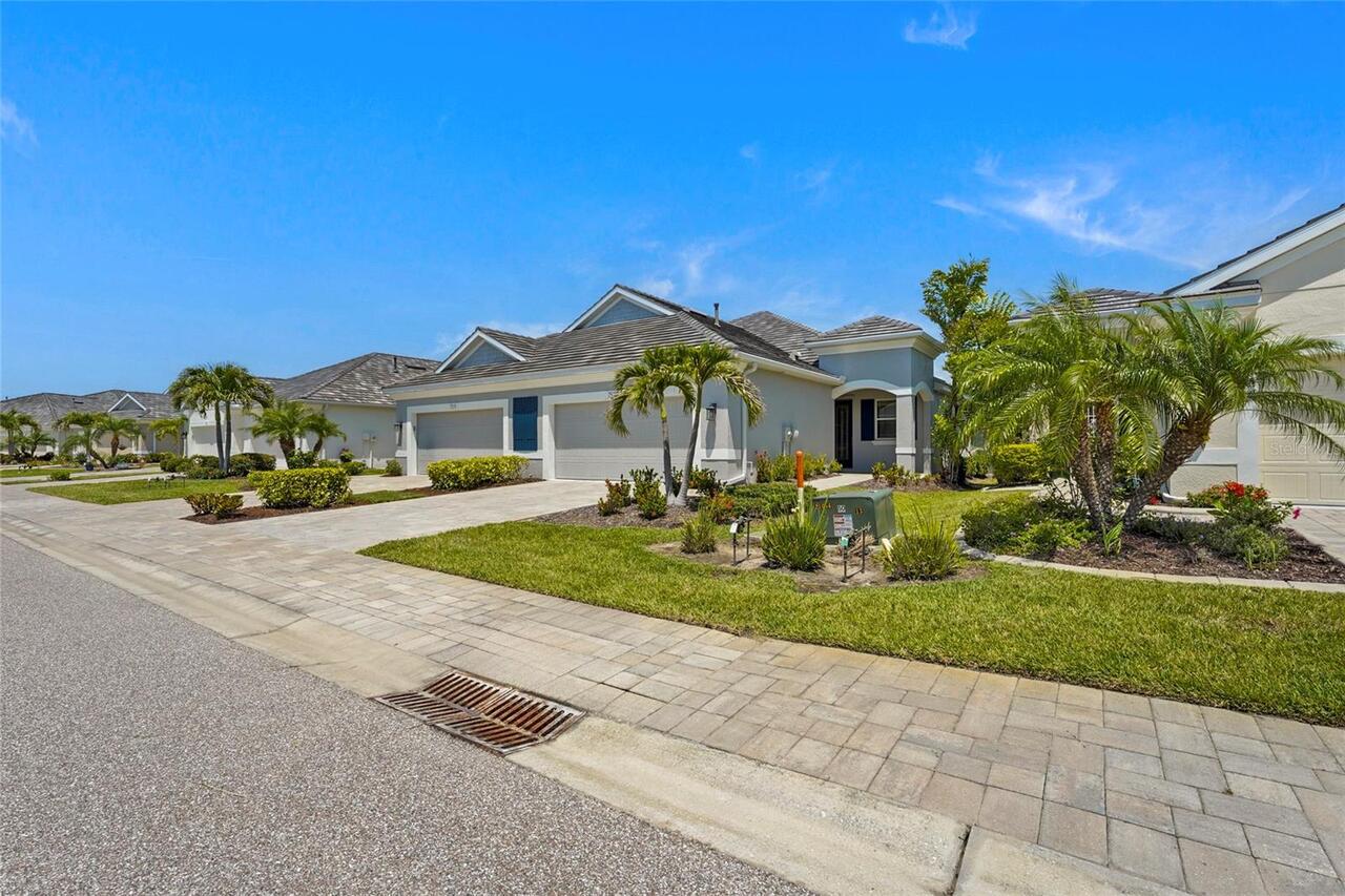Listing Photo 42