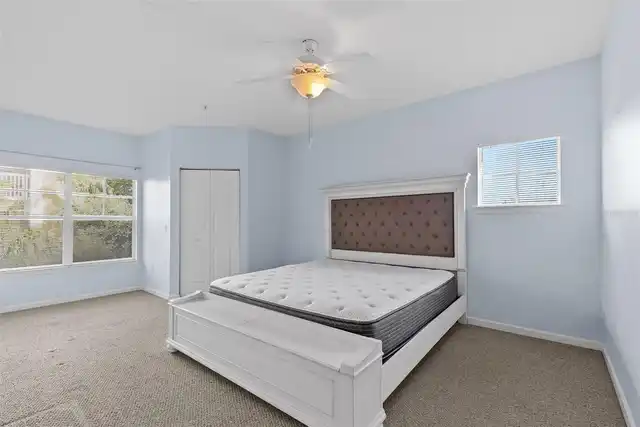 Listing Photo 14
