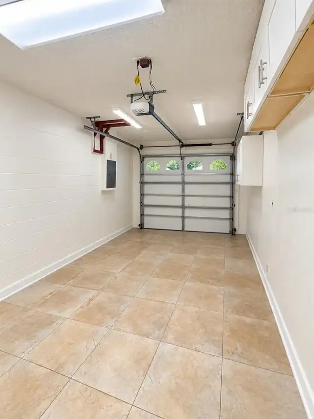 Listing Photo 17