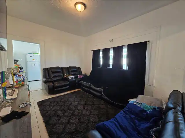 Listing Photo 12