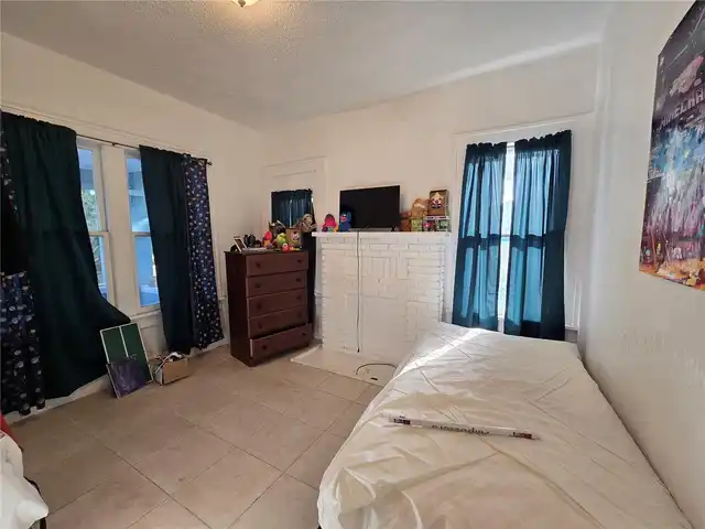Listing Photo 18