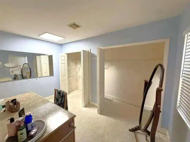 Listing Photo 20