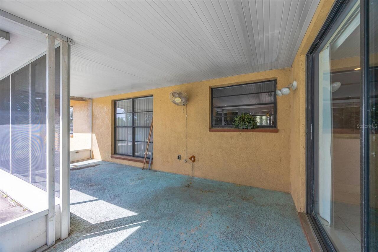 Listing Photo 11