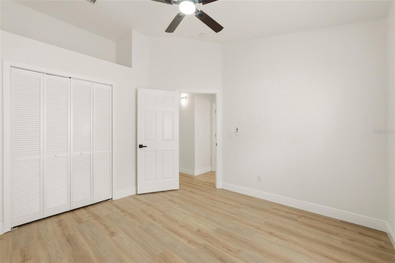 Listing Photo 22