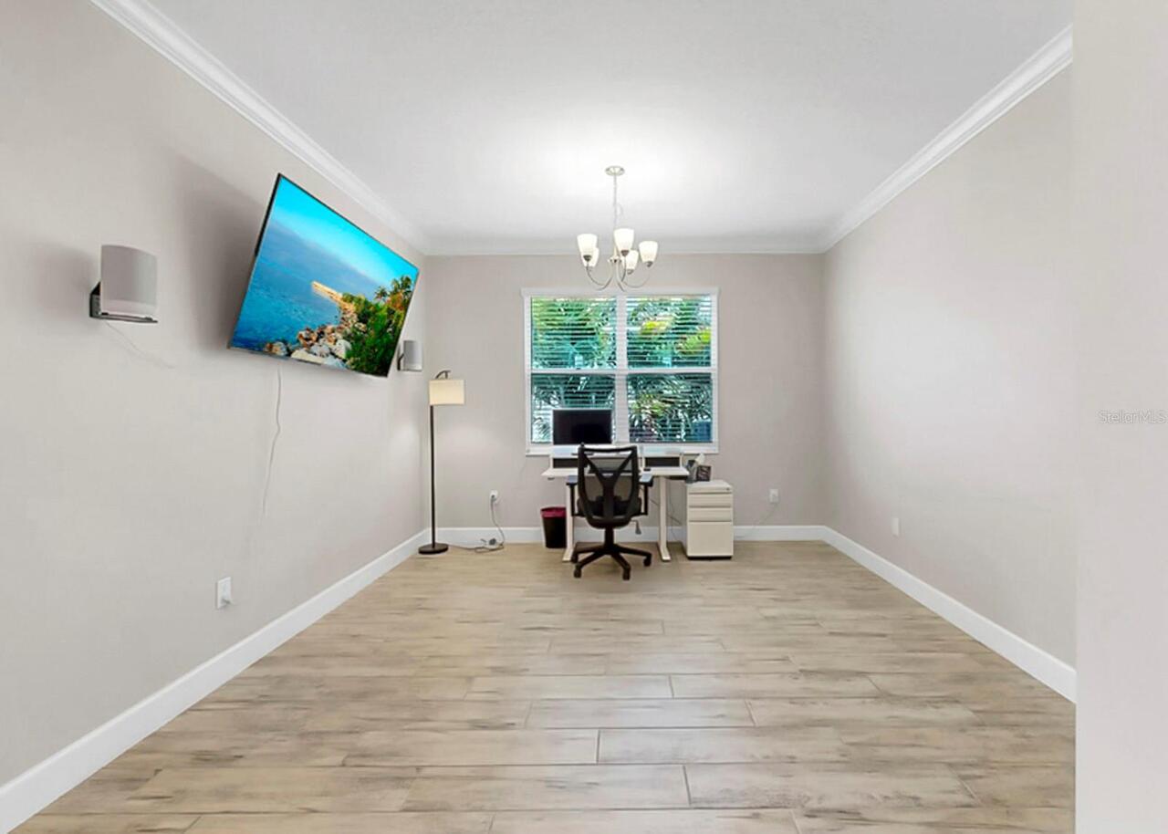 Listing Photo 21