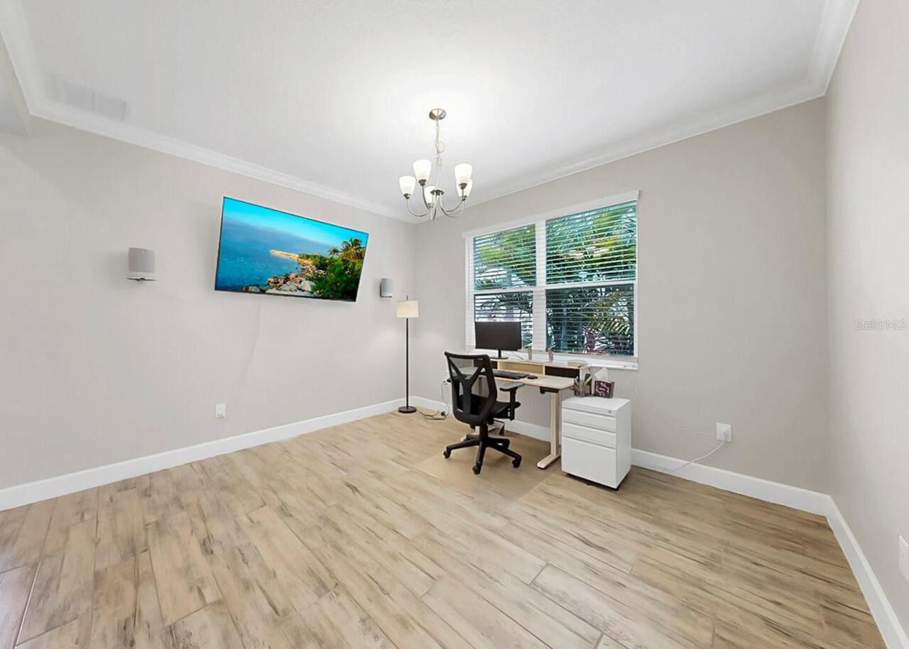 Listing Photo 22