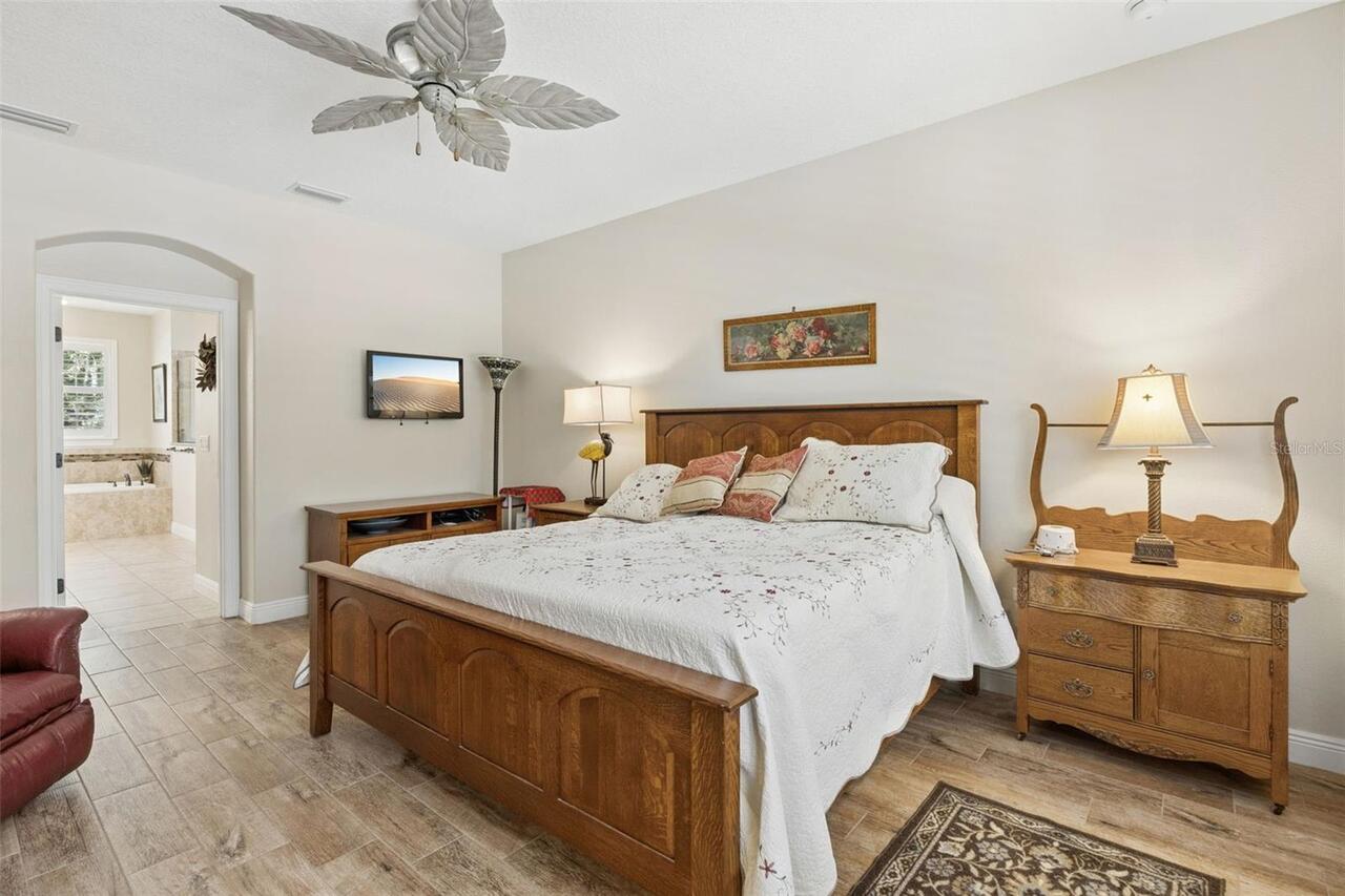 Listing Photo 28