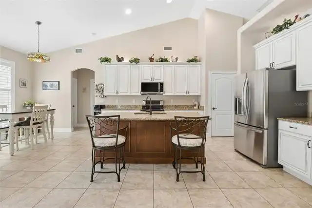 Listing Photo 13