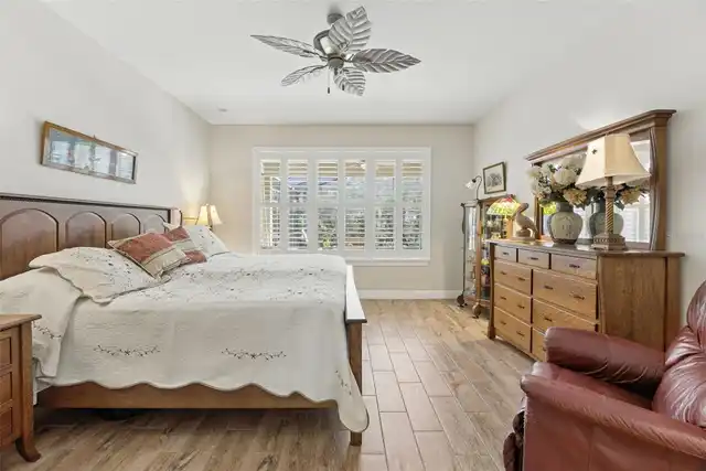 Listing Photo 29