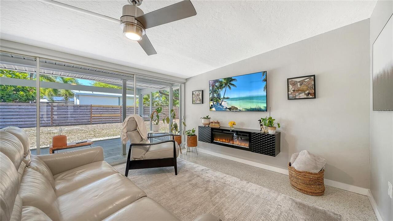 Listing Photo 25