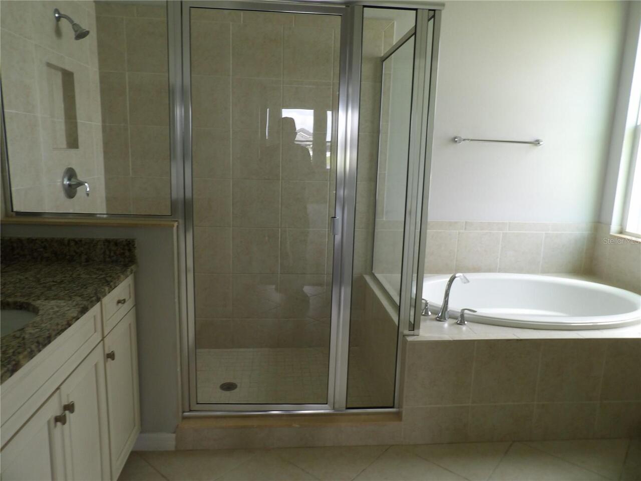 Listing Photo 14