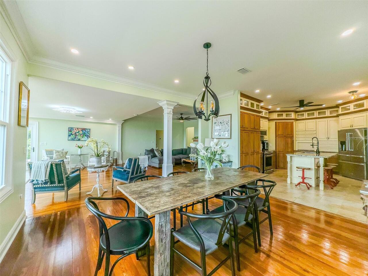 Listing Photo 15