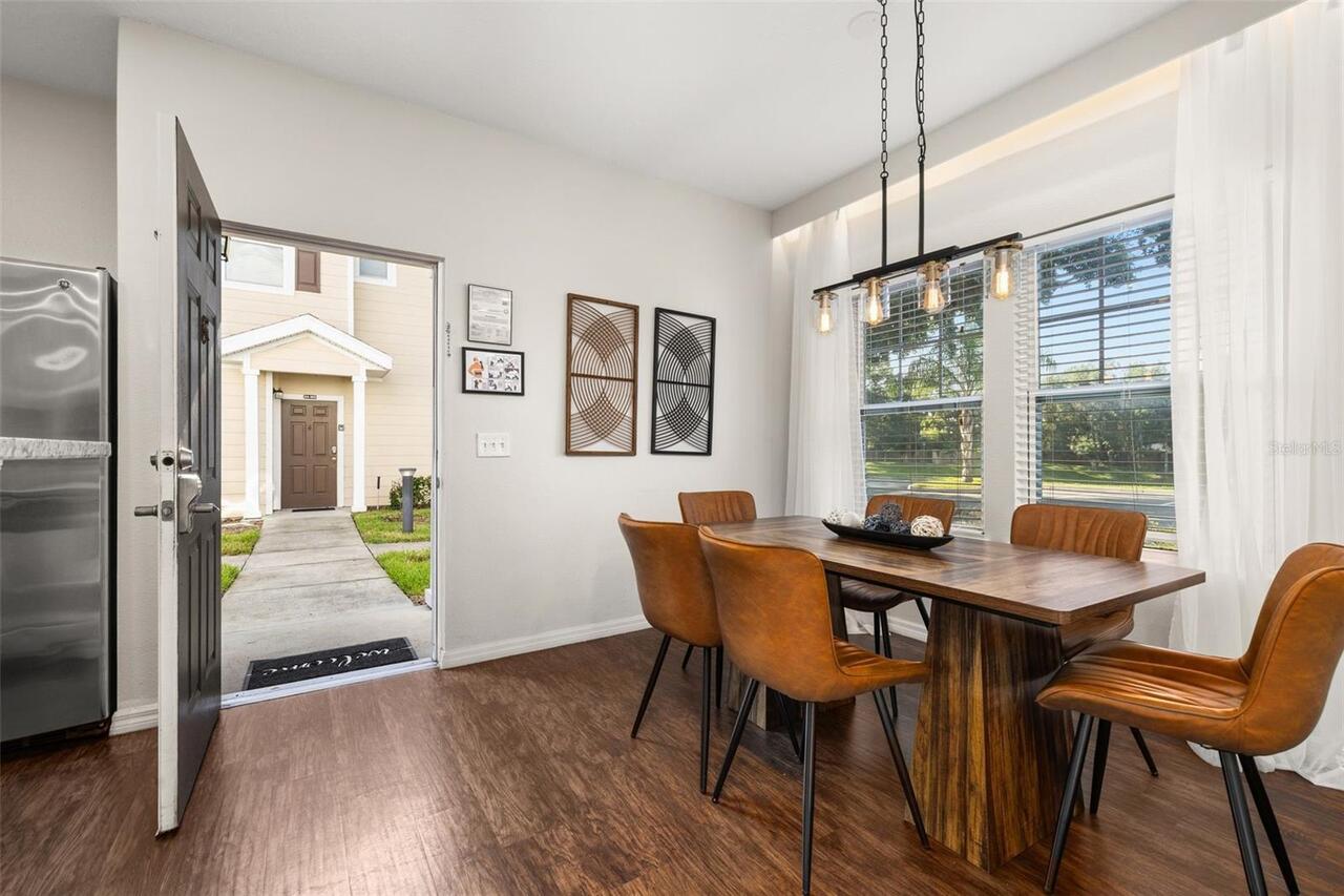 Listing Photo 8