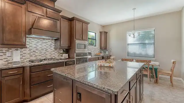 Listing Photo 13