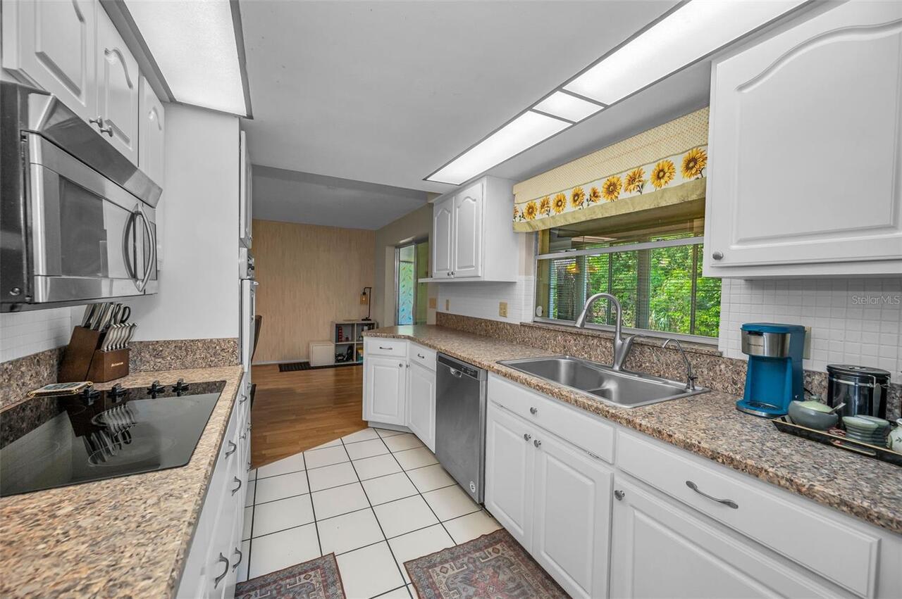 Listing Photo 15
