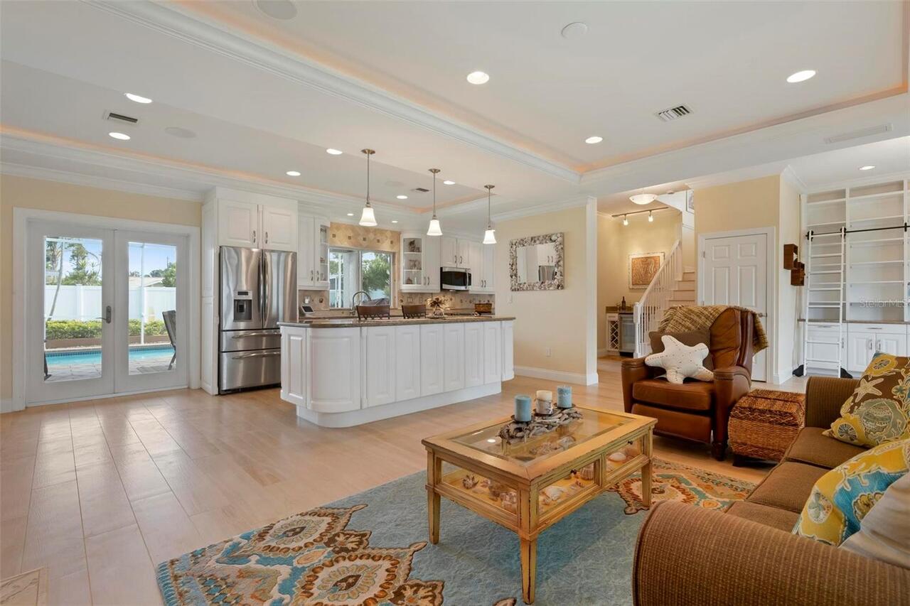 Listing Photo 11