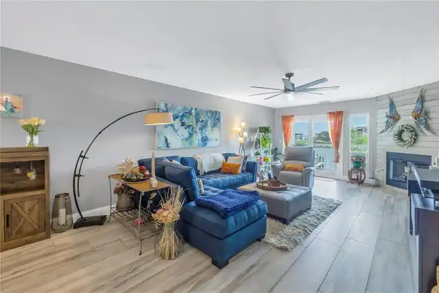 Listing Photo 18