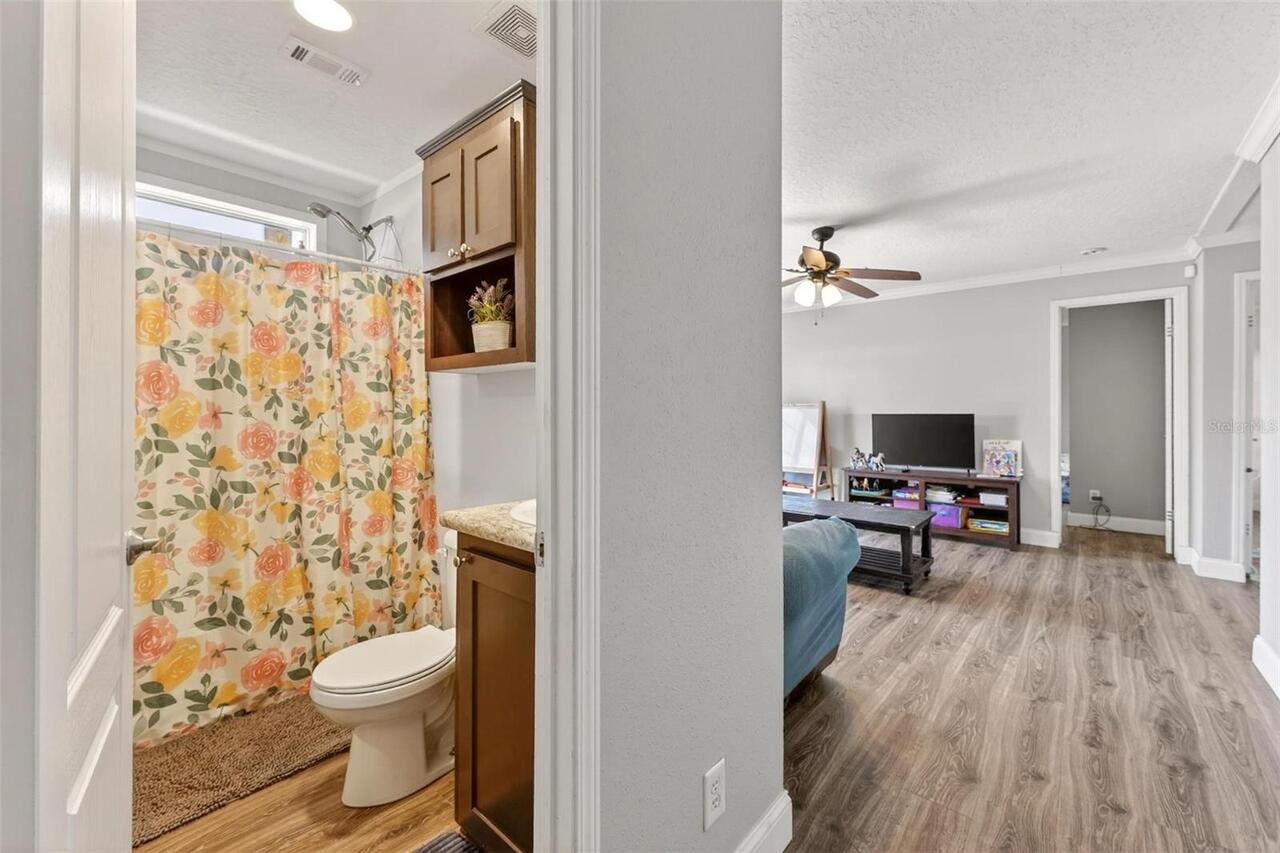 Listing Photo 21