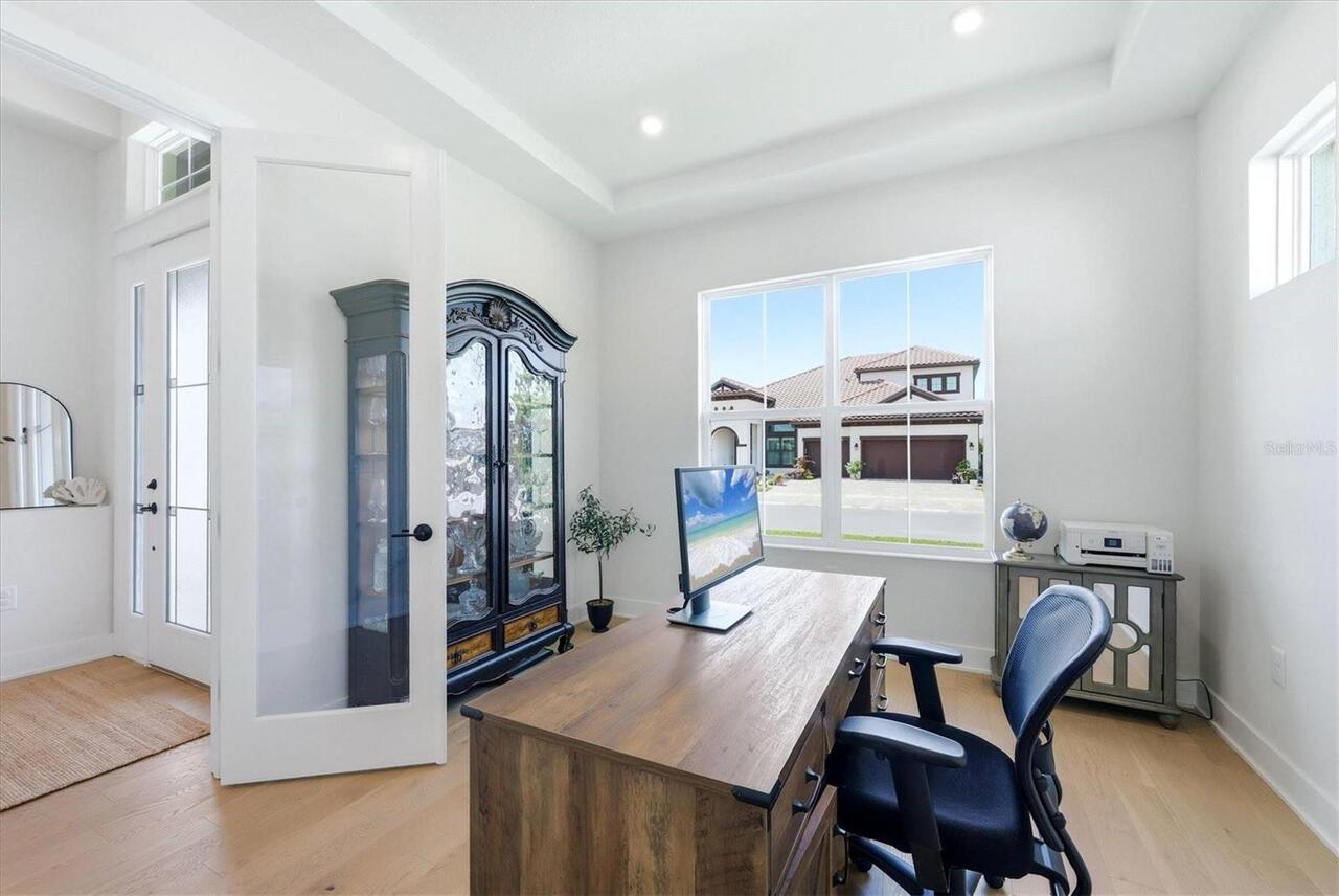 Listing Photo 18