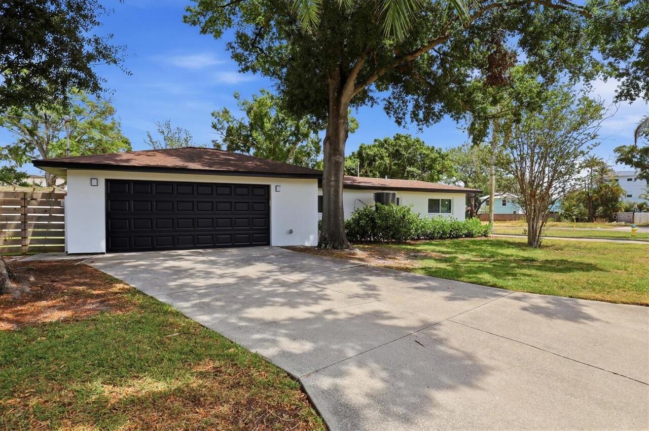 Listing Photo 44