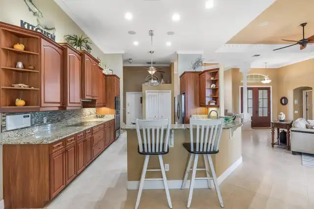 Listing Photo 15