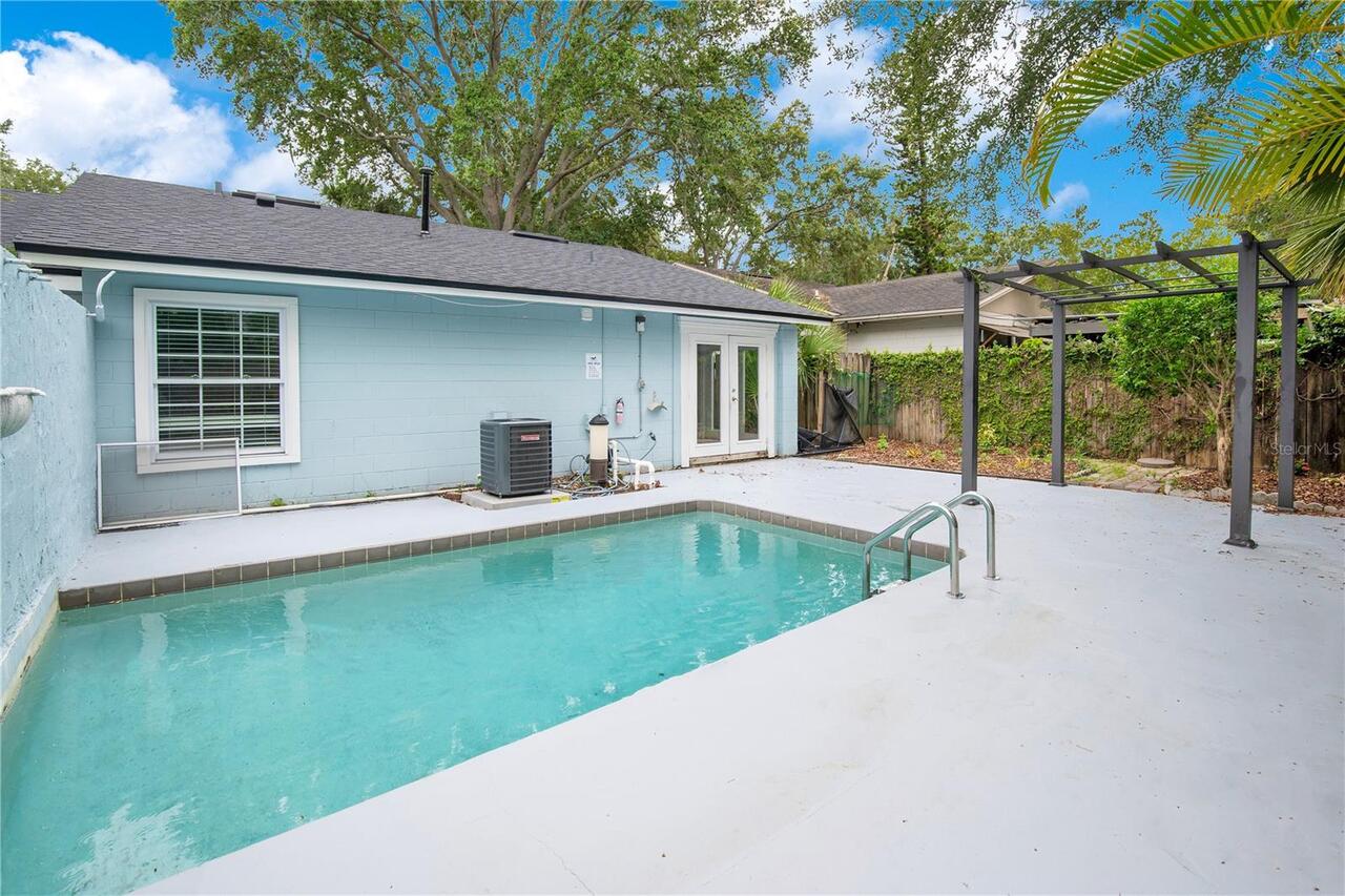 Listing Photo 15