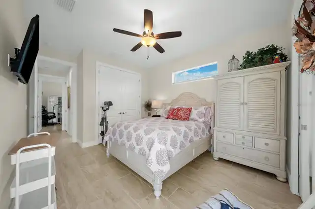Listing Photo 25