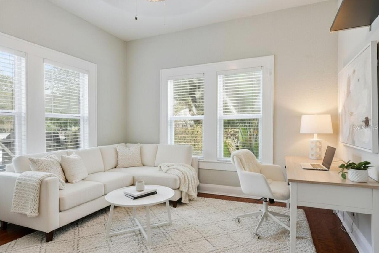 Listing Photo 18