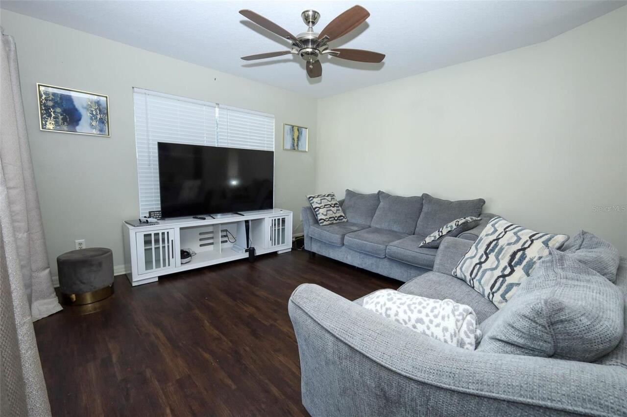 Listing Photo 25