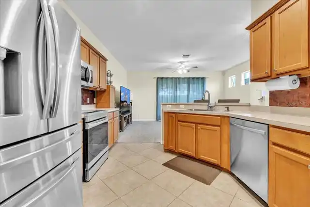 Listing Photo 10