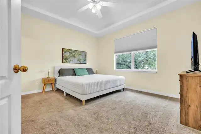 Listing Photo 20