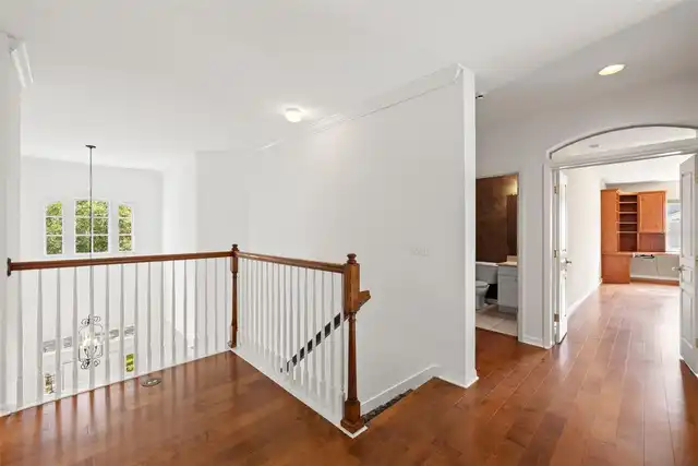 Listing Photo 42
