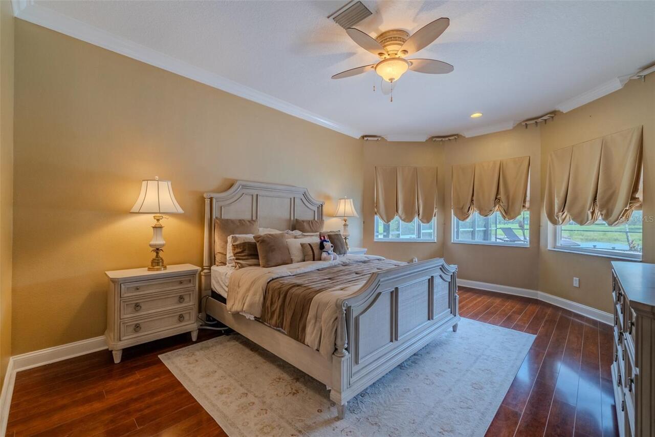 Listing Photo 32