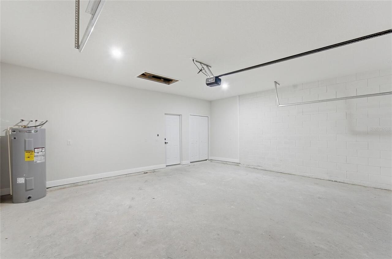 Listing Photo 43