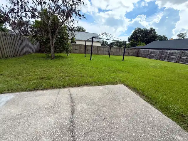 Listing Photo 19