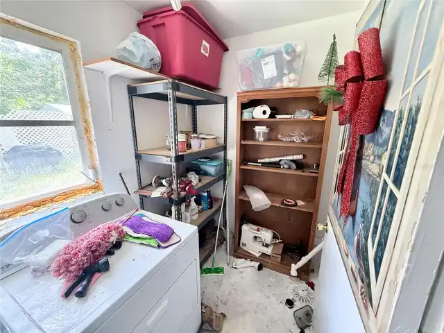 Listing Photo 8