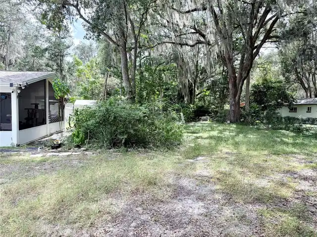 Listing Photo 18