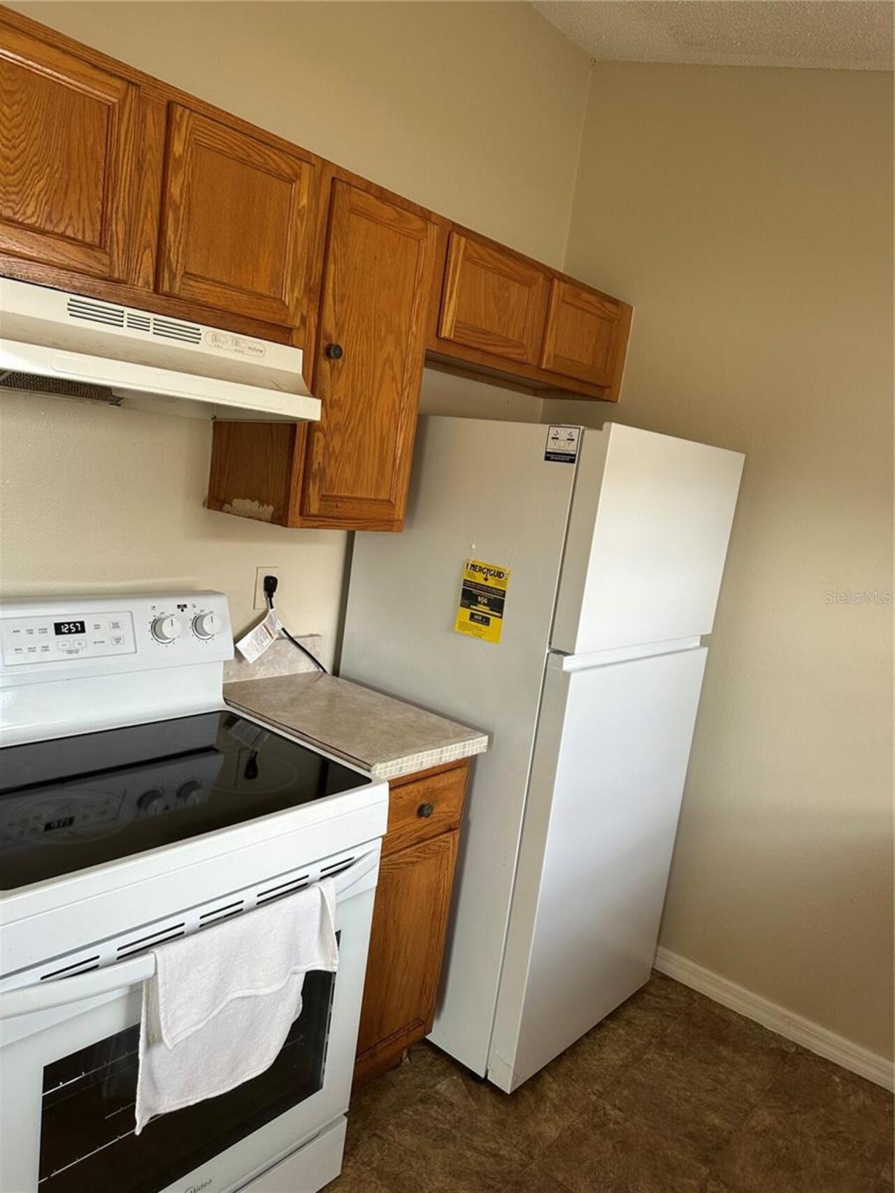 Listing Photo 8