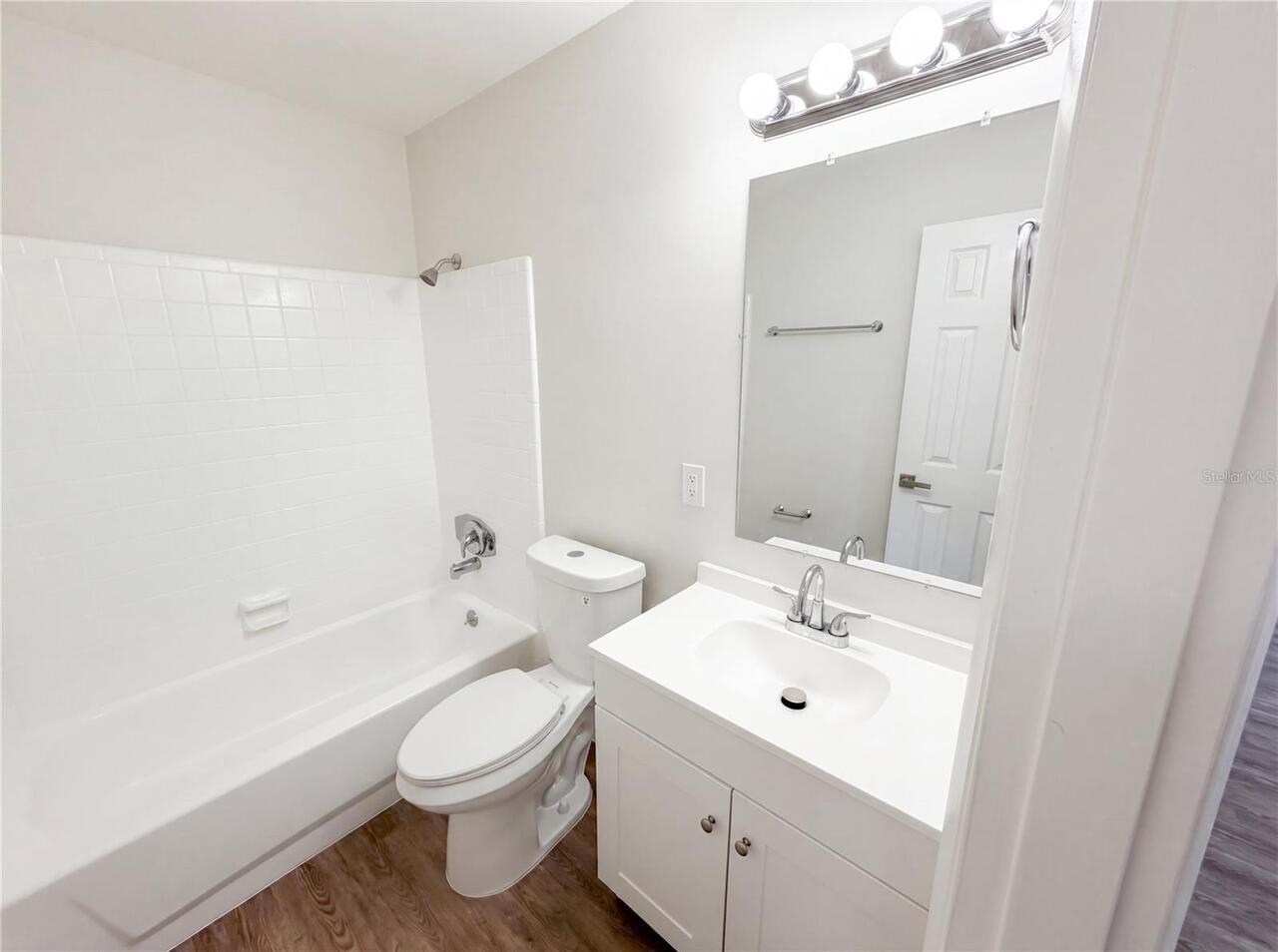Listing Photo 17