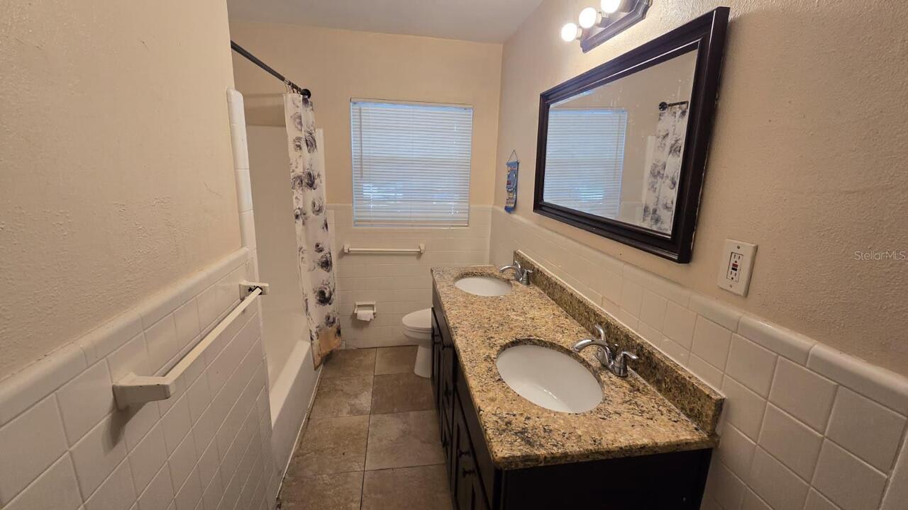 Listing Photo 10