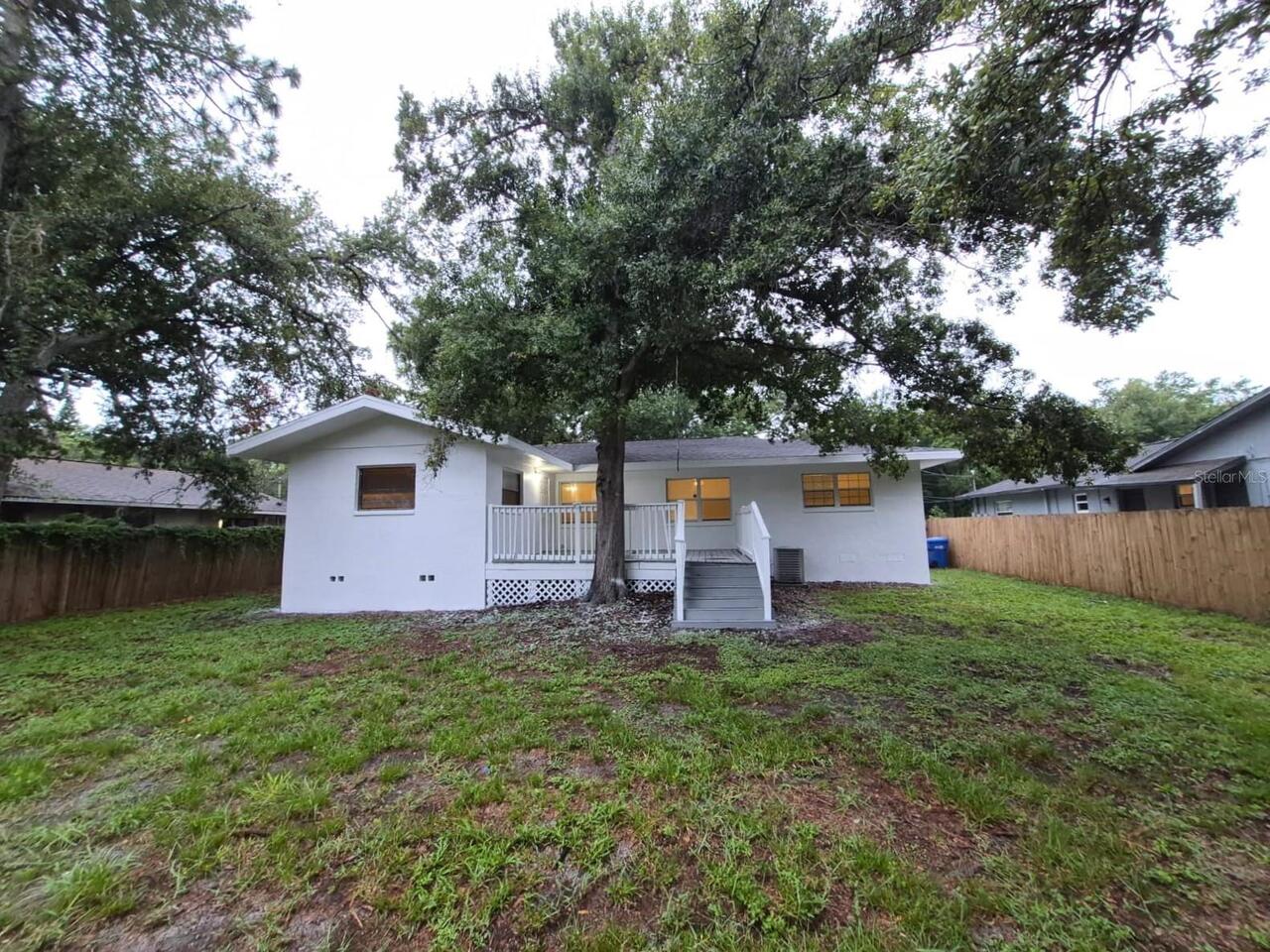 Listing Photo 14