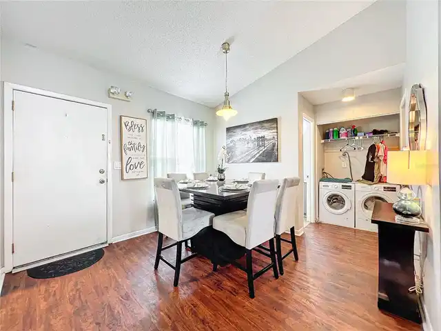 Listing Photo 6