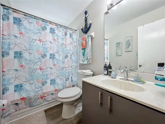 Listing Photo 24