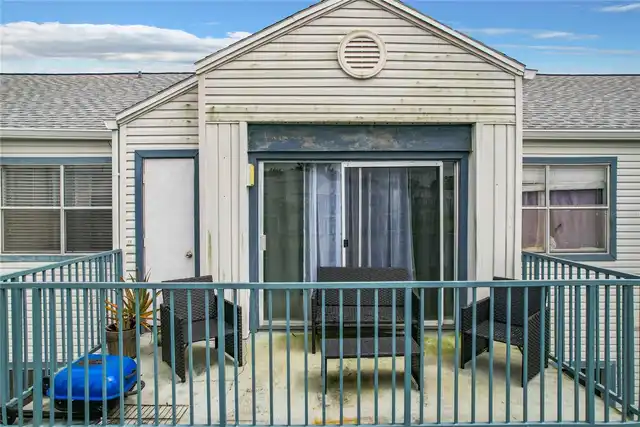 Listing Photo 37