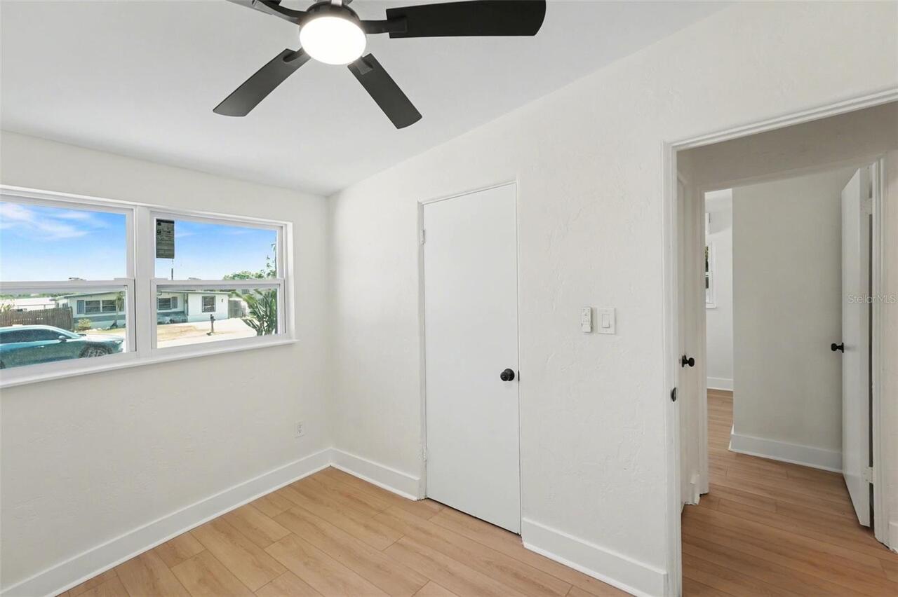 Listing Photo 23