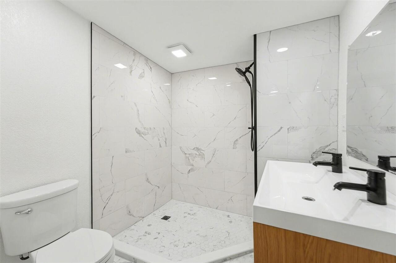 Listing Photo 24