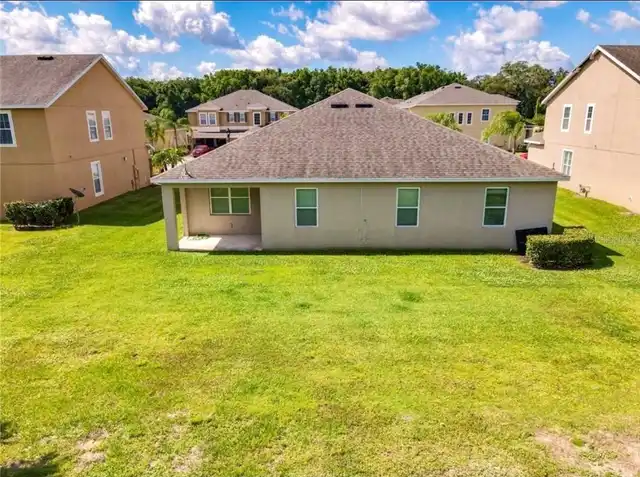 Listing Photo 18