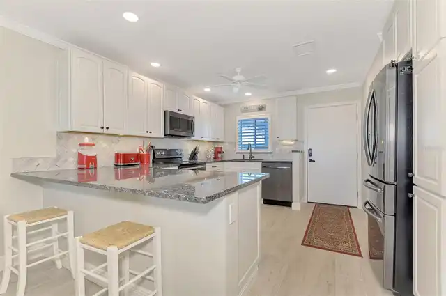Listing Photo 21