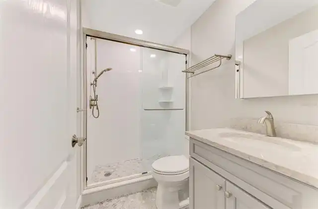Listing Photo 37