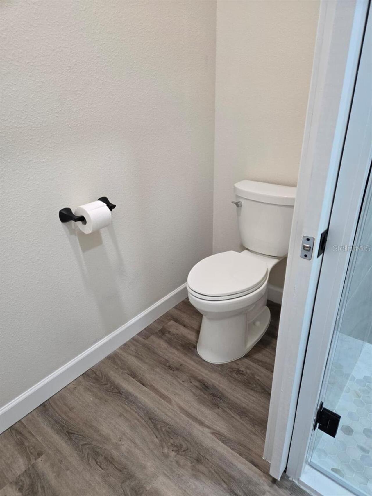 Listing Photo 12